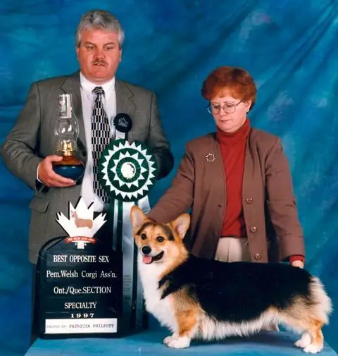 CAN/AM CH Left Bank Curig Moments Notice